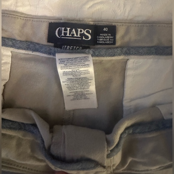 Men’s CHAPS Classic Stretch Flat Front Shorts Beige/Khaki - Picture 3 of 4